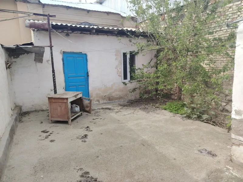 Opshiy dvor lekin adelni qilingan darvozasi bor adelni — фото 1