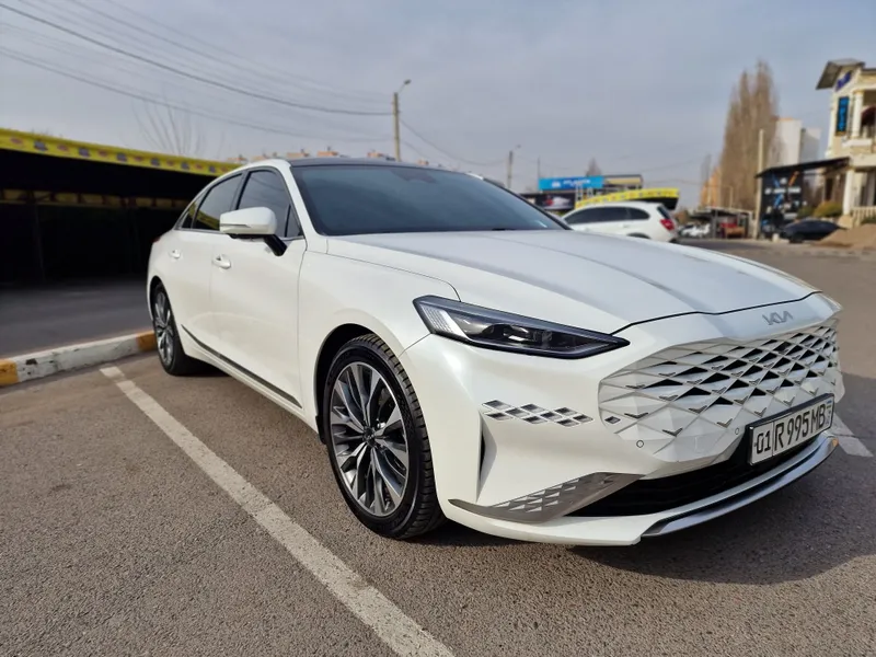 Kia k8 premium sedan 3.5 l sotiladi 1 Kia k8 premium sedan 3.5 l sotiladi 1