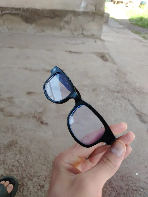 rayban luyks kopiya 16 g pamiyt va 8 mp kamera