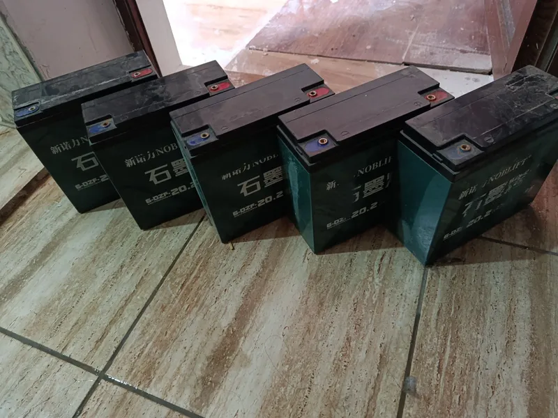 Sotiladi Geleviy batarey electro skuterga 1