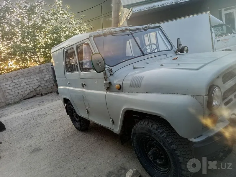 Uaz moshinasi sotiladi 1991-yil 3 Uaz moshinasi sotiladi 1991-yil 3