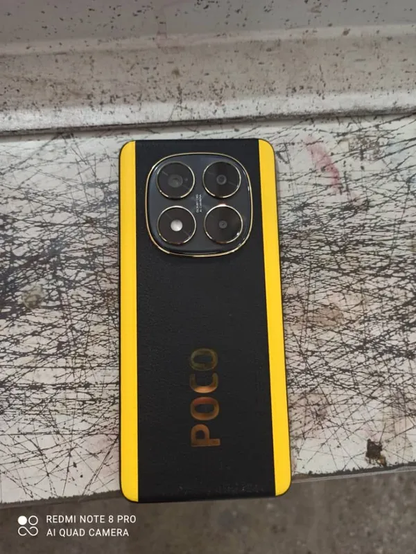 poco x7 sotiladi yoki obmenga 1