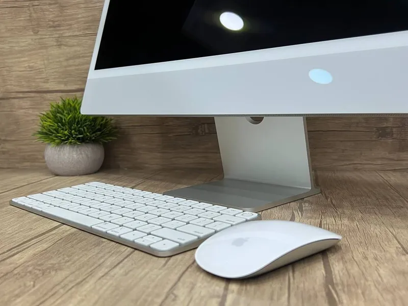 б/у iMac 24 m4 / 16gb / 256Gb 2 б/у iMac 24 m4 / 16gb / 256Gb 2