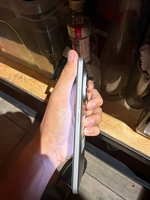 Продается Xiaomi Redmi note 15 pro 3 Продается Xiaomi Redmi note 15 pro 3