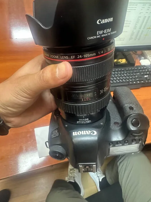 Canon EOS 6D+ Canon 24-105mm f/4L IS USM (Ideal holatda) — фото 3