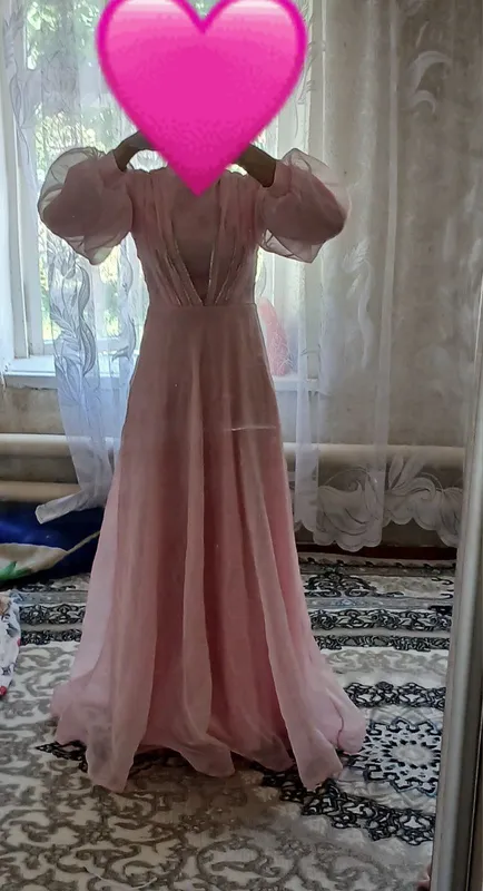 Sotiladi!  1 marta kiyilgan toy koylagi 1