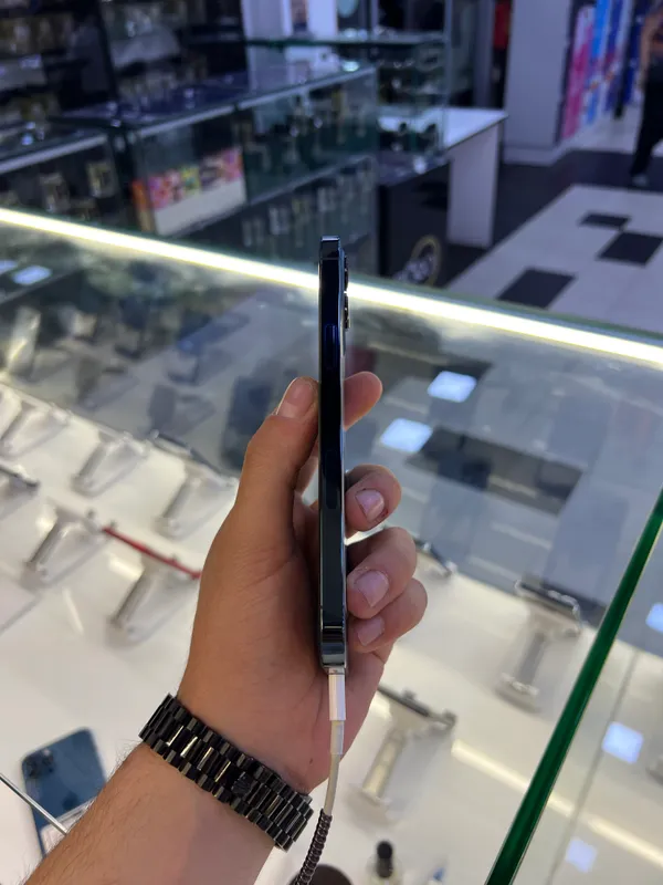 iPhone 12 Pro Max 2 iPhone 12 Pro Max 2