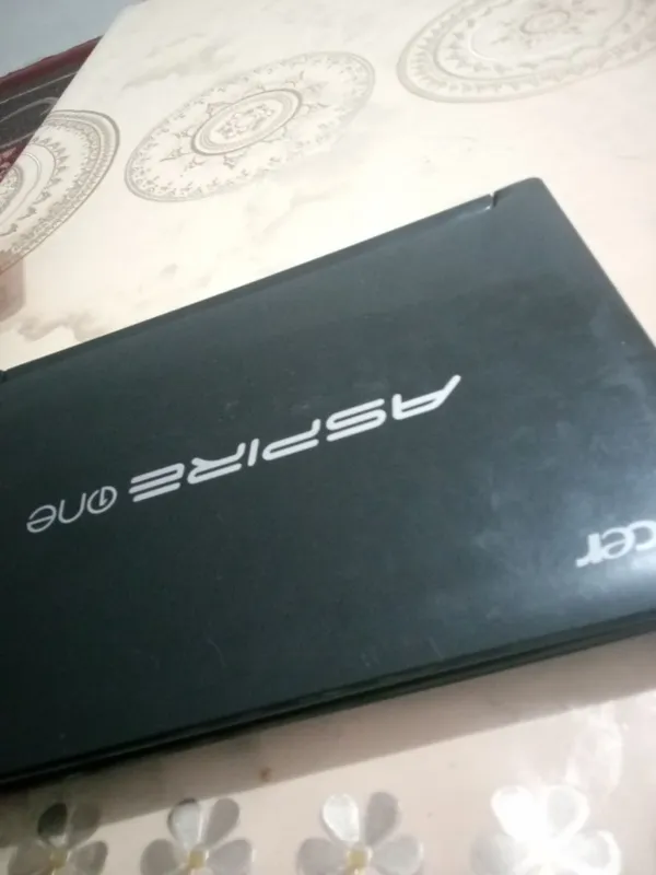 Netbook sotiladi — фото 1