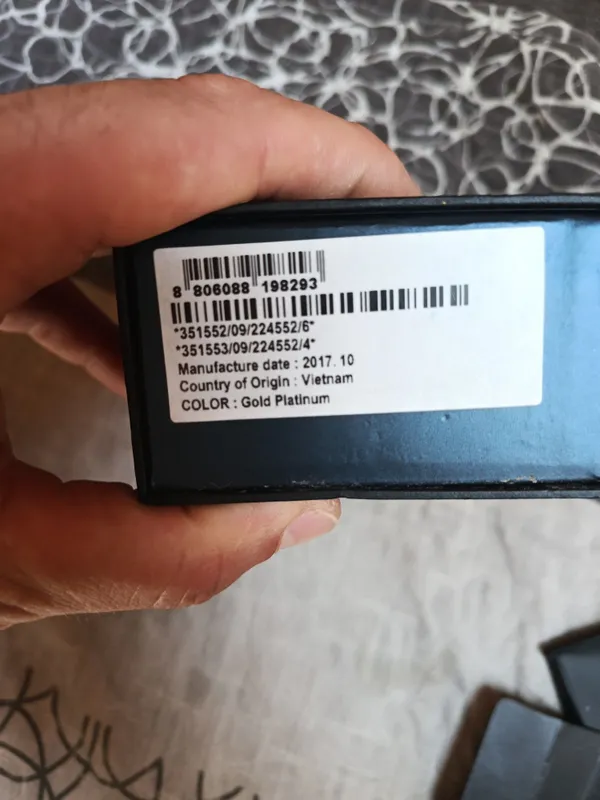 Продам телефон Samsung s7 экран разбитый 6 Продам телефон Samsung s7 экран разбитый 6