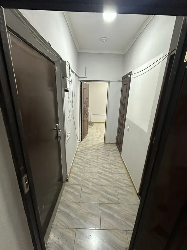 Арендага нотурар жой , 59 кв, парковка, решетка, ремонт қилинган 5