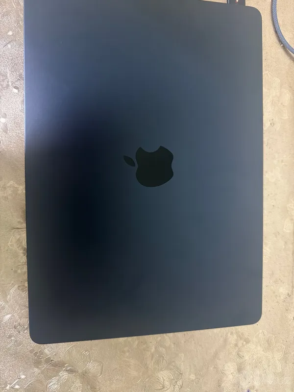 Macbook M5 Air 16/512 100% 2 Macbook M5 Air 16/512 100% 2