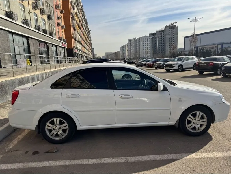 Lacetti 2011.2-poz.Metan gazi bor.Variantlari bor. — фото 1