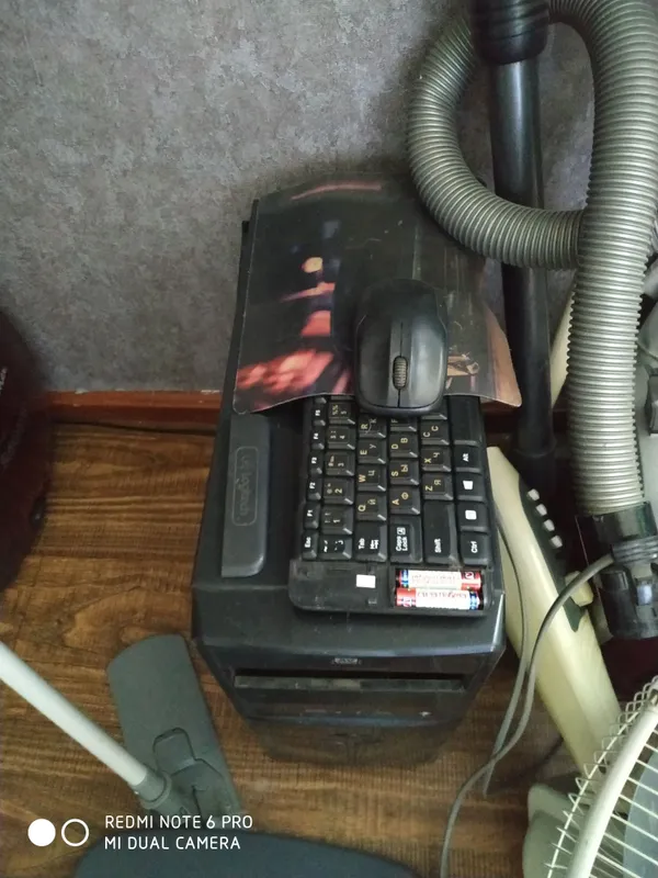 Monitor va kompyuter sotiladi 3