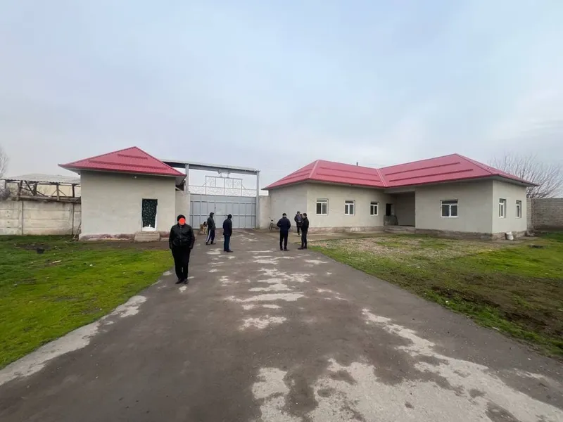 Аренда помещения .2300 квм, земля 3 га в 7-8 км от FOOD CITY. 2 Аренда помещения .2300 квм, земля 3 га в 7-8 км от FOOD CITY. 2