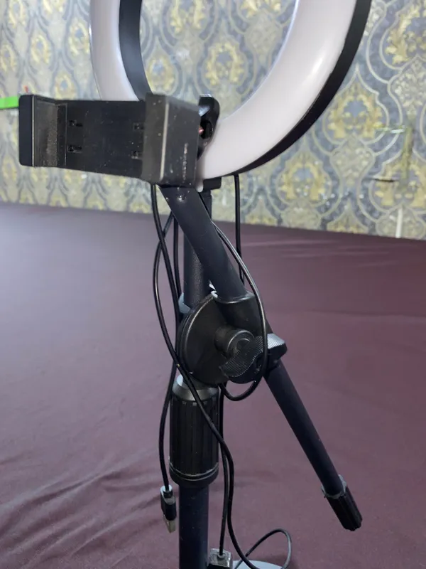 Led lampa 3 xil svetli 1 Led lampa 3 xil svetli 1