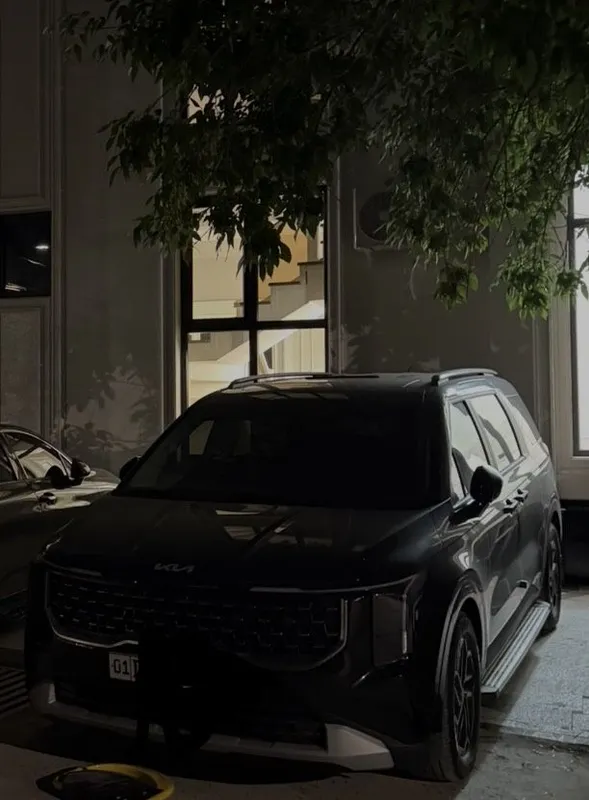 Своя KIA Carnival 2026 (рестайлинг, обновлённый) цвет чёрный. 2 Своя KIA Carnival 2026 (рестайлинг, обновлённый) цвет чёрный. 2
