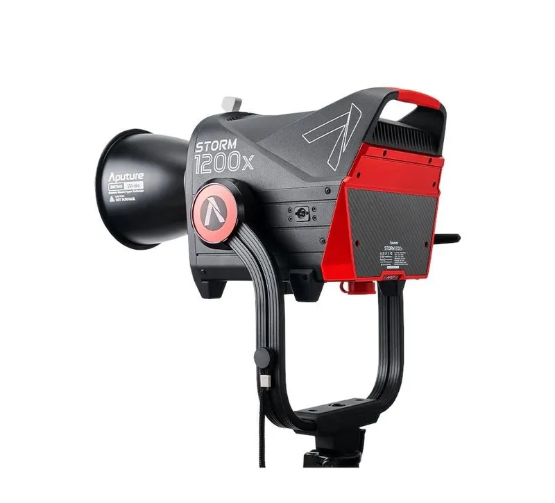 Aputure Storm 1200x - Cinema LED Light 4 Aputure Storm 1200x - Cinema LED Light 4