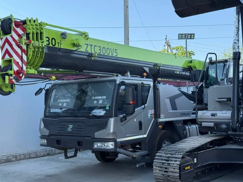Ekskavator 0.6kubalik balonlik tayyorlari skladda mavjud 3