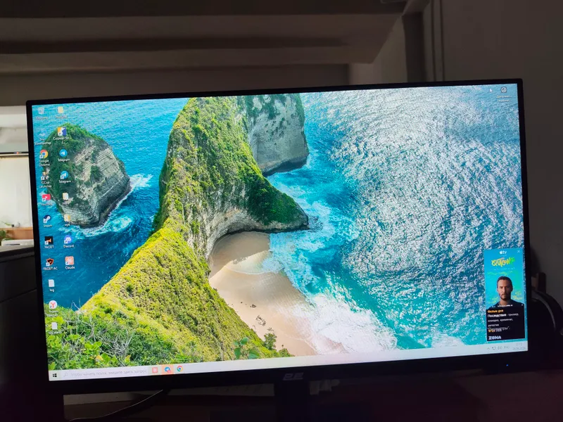 2E monitor 100 hz yengi 4 oy ishlatilgan