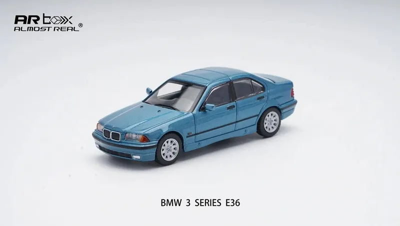 AR Box BMW 3-Series / Коллекционные машинки 1:64 — фото 3