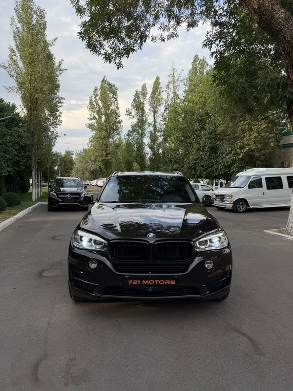 Bmw X5 Xdrive 35i yili 2015 1 qo'l haydalgan