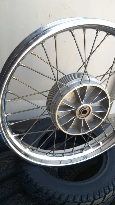 Продаётся диск от мотоцикла JAWA 18-дюмовый в отличным состоянии. — фото 1