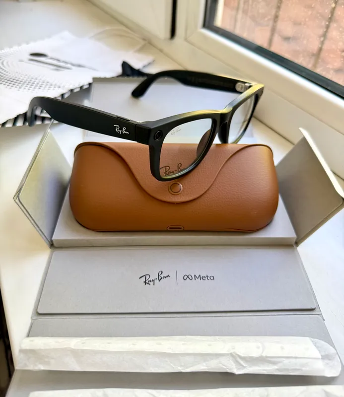 Ray Ban Meta (Gen2) 53 Transitions Gray 2 Ray Ban Meta (Gen2) 53 Transitions Gray 2