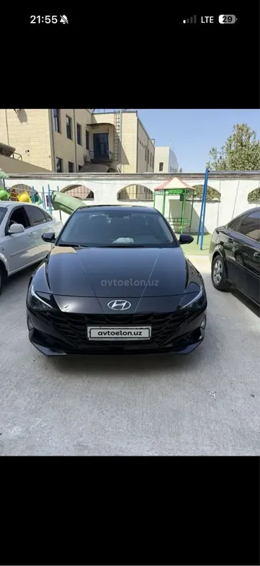 Hyundai elantra 2021 — фото 1