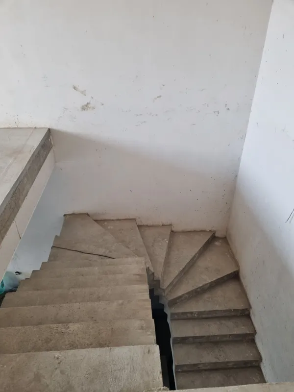 Uchastka sotiladi 6 Uchastka sotiladi 6