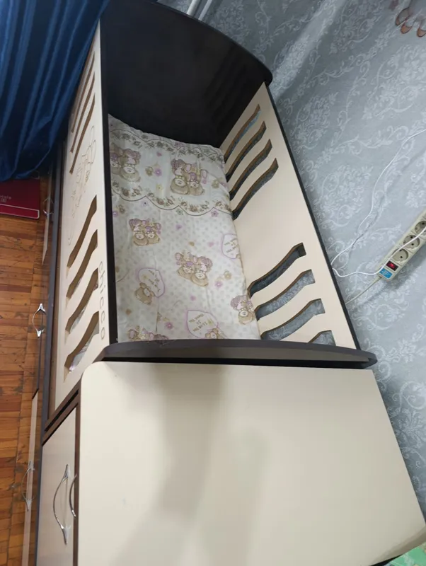продается детская кроватка — фото 1 продается детская кроватка — фото 1