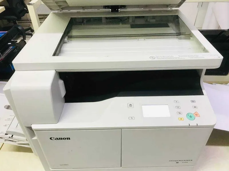 CANON imageRUNNER 2206 3