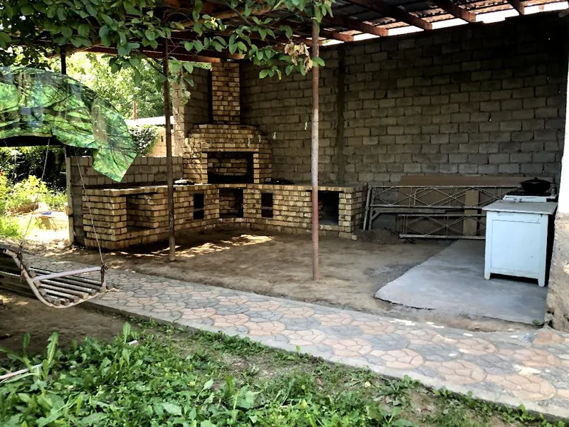 Oqtosh dacha hamma sharoiti bor garbati mostdan ko'tarilganda 2