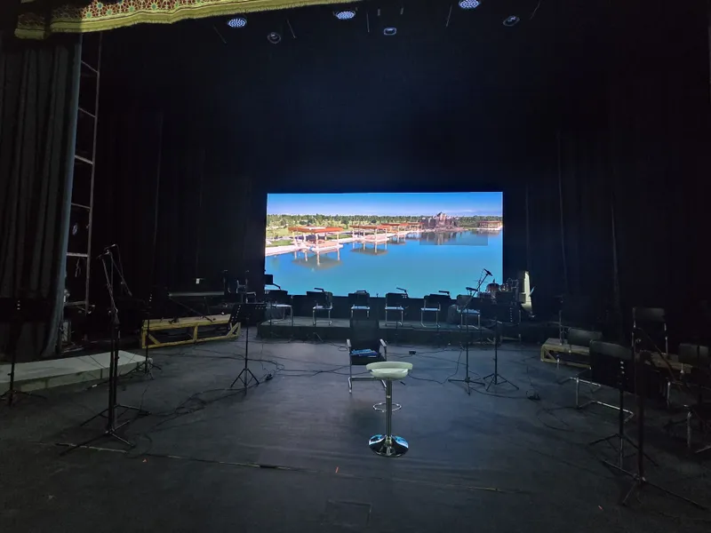 LED ekran, sahna va svetotexnika ijarasi — фото 3