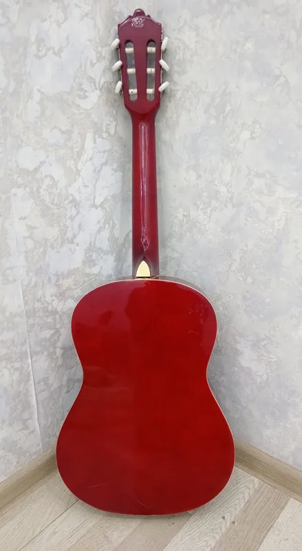 Gitara sotiladi holati yaxshi 3