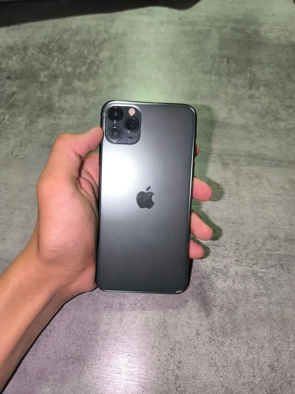 Iphone 11 pro max 2 Iphone 11 pro max 2