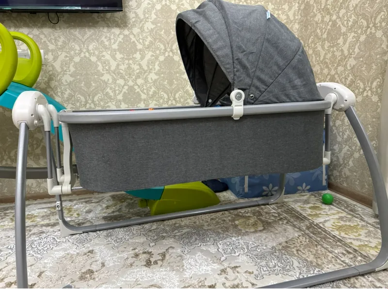 Продам люльку качалку в хорошем состоянии.