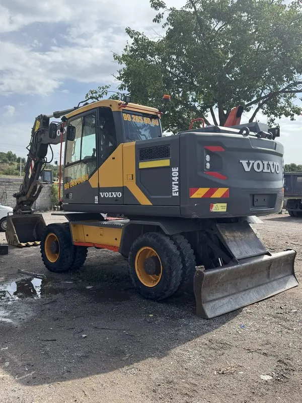 volvo 140 ew ekskavator sotiladi 1 volvo 140 ew ekskavator sotiladi 1