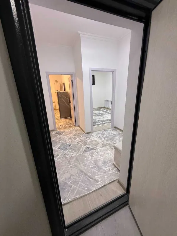 Kvartira sotiladi. 1*2 xonali. Sokin makon-1.