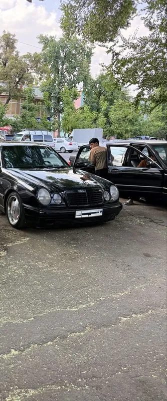 Mercedes-Benz w210 e320 4 Mercedes-Benz w210 e320 4