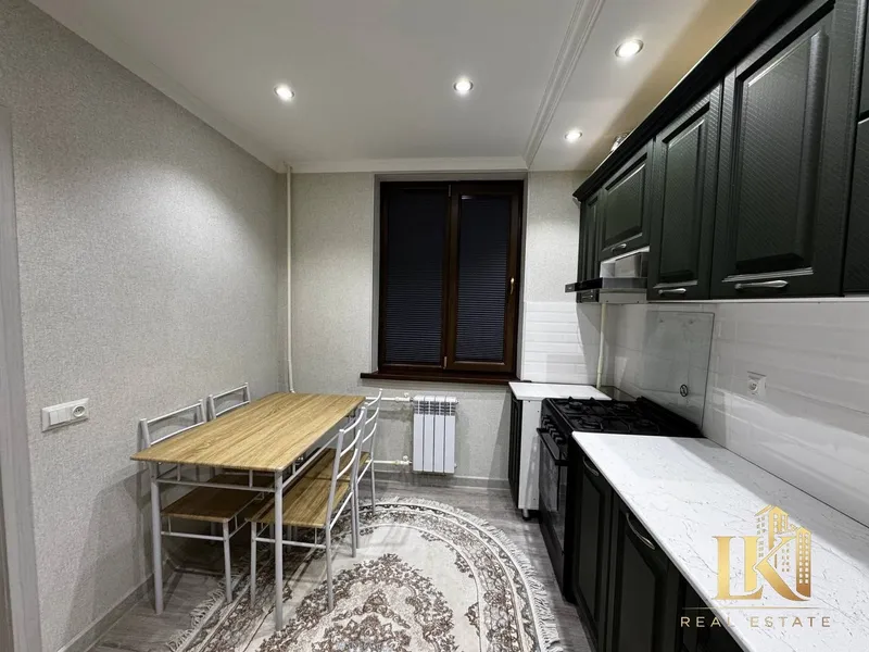 Продаётся 2-комнатная квартира в ЖК Bobur Residence 6