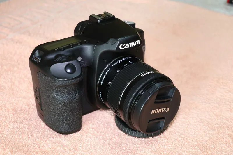 Продаётся полупрофессиональный фотоаппарат Canon 50D — фото 1