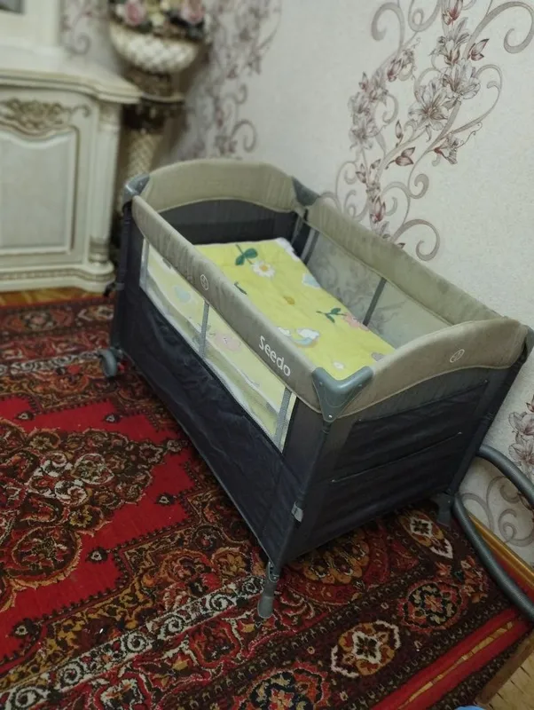 Bolalar uchun manej karavat
