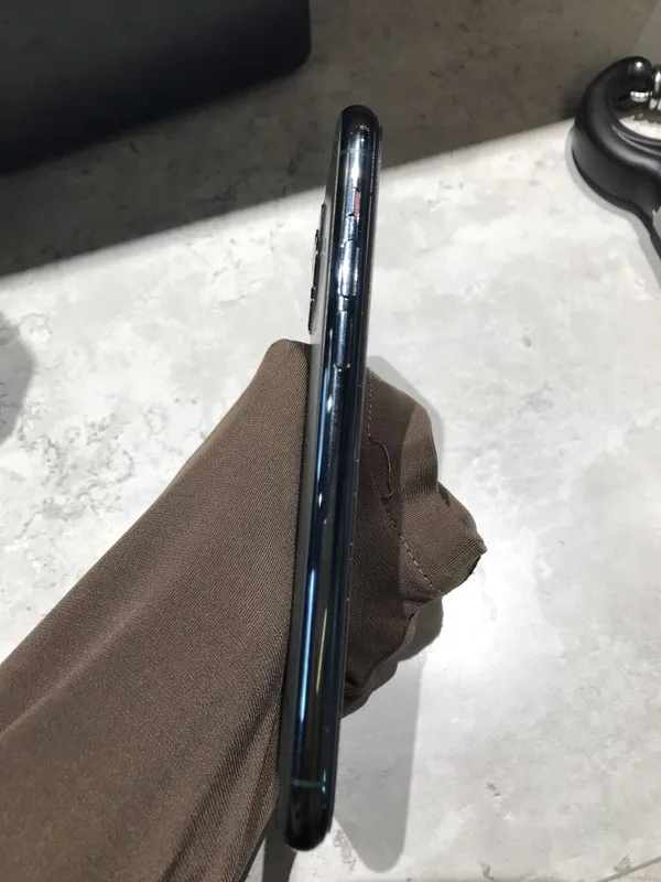 Iphone 11 Pro 256 gb 4 Iphone 11 Pro 256 gb 4