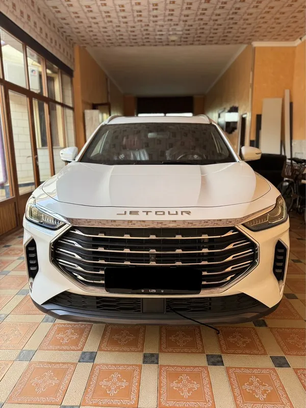 Jetour X70plus срочна сотилади! 1 Jetour X70plus срочна сотилади! 1