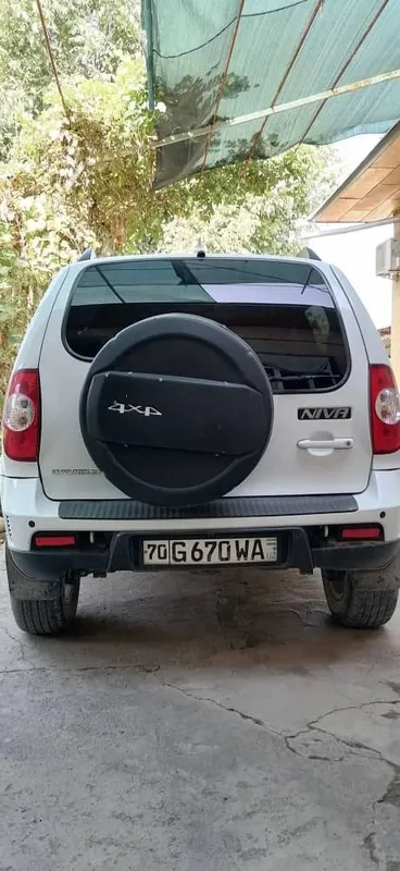 Niva Chevrolet 2018 yil. Probegi 70000 km yurgan. 6