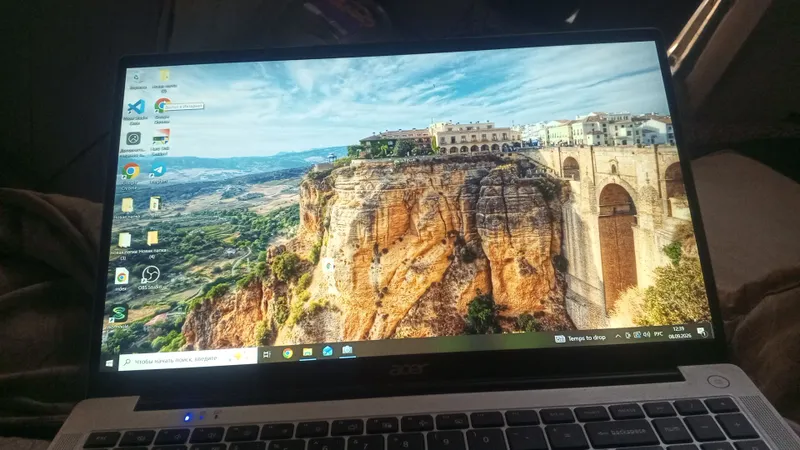 nootebook sotiladi acer 4 nootebook sotiladi acer 4