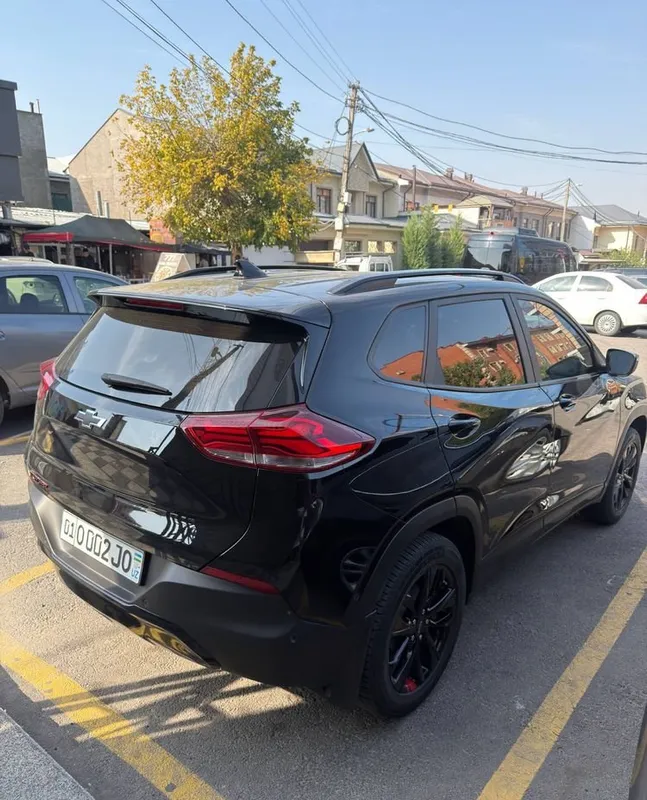 Продам Tracker 2 redline 4 Продам Tracker 2 redline 4