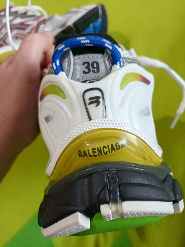 Кроссовки Balenciaga 39 р. Оригинал. Новые с биркой — фото 4