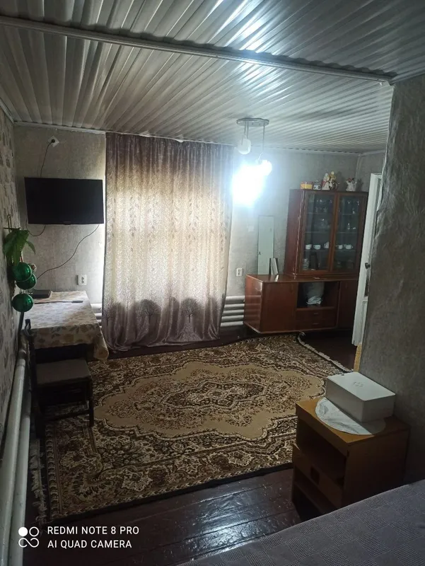 Срочно сдается дом 2 комнаты,2 сотки. Чоштепа. 1