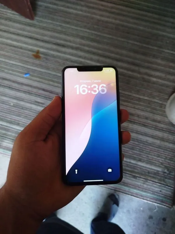 iPhone 11 pro max 2